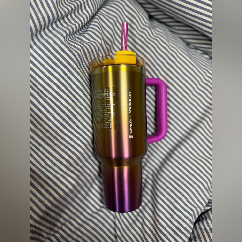 Stanley + Starbucks Sunrise 40 oz tumbler - Never been used